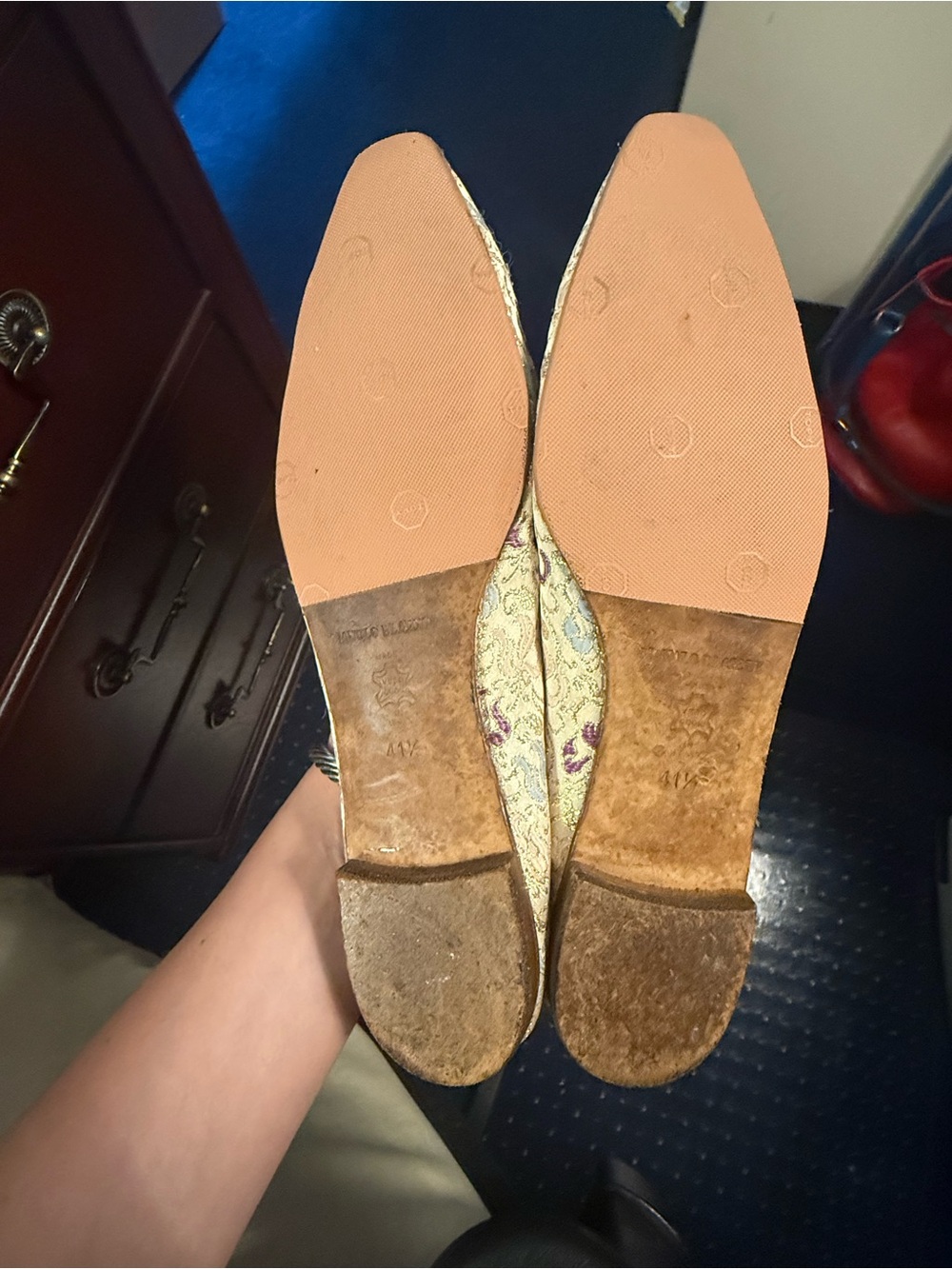 Manolo Blahnik Gold Brocade Pointed Toe Ballet Flats size EU 41.5 - Picture 6 of 7